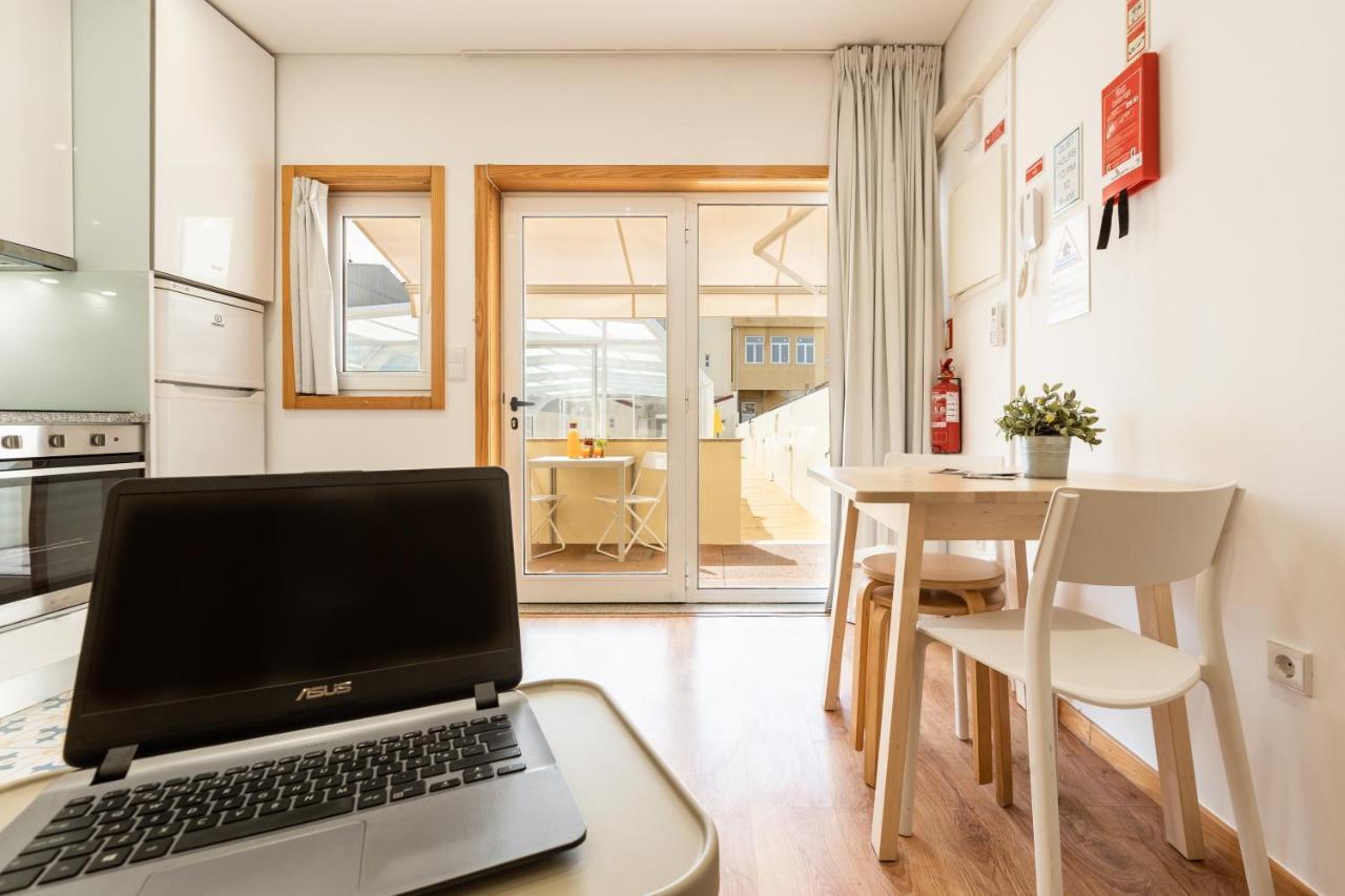 731 Costa Cabral Metro Residence Porto Eksteriør bilde