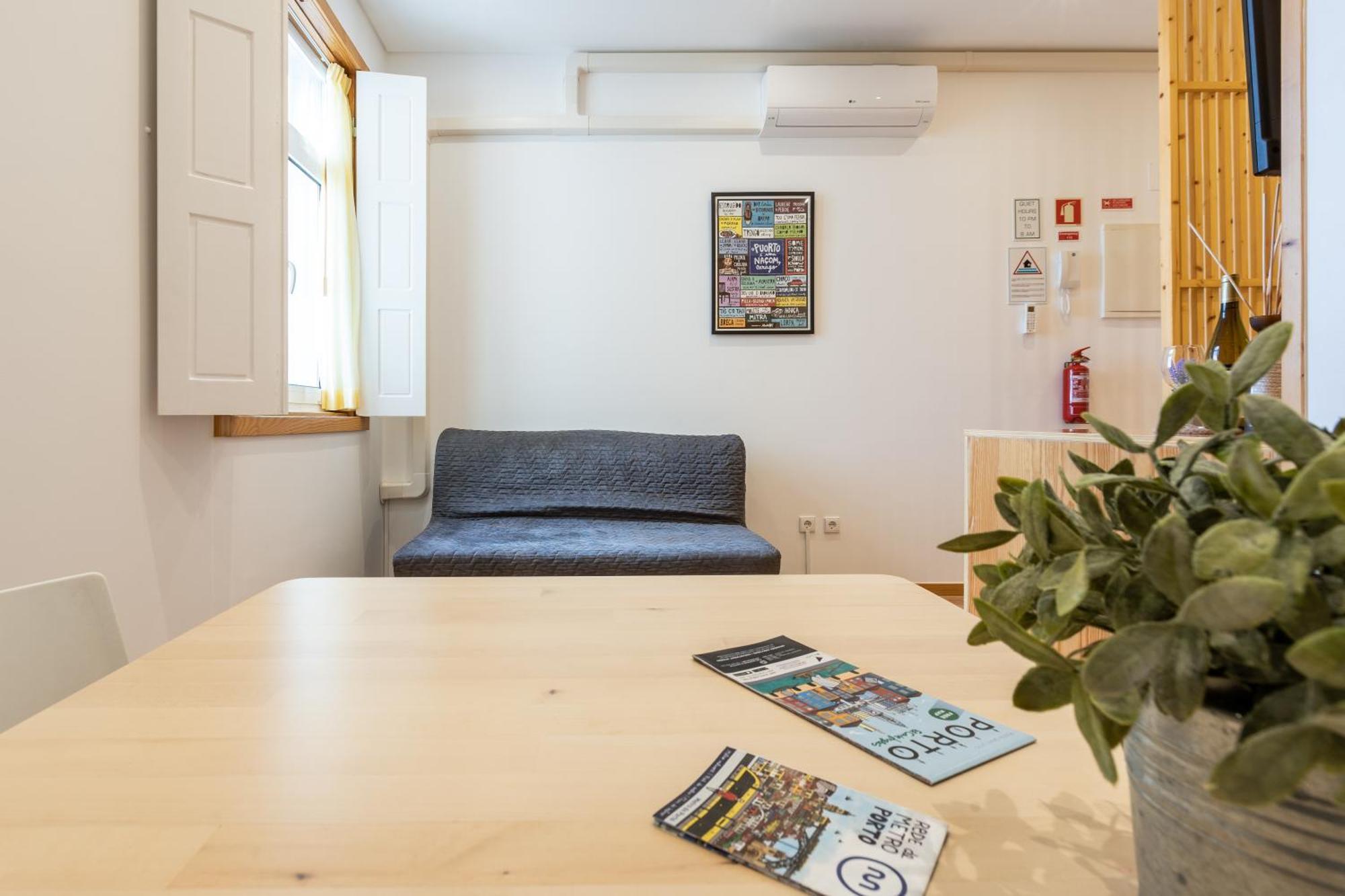 731 Costa Cabral Metro Residence Porto Rom bilde