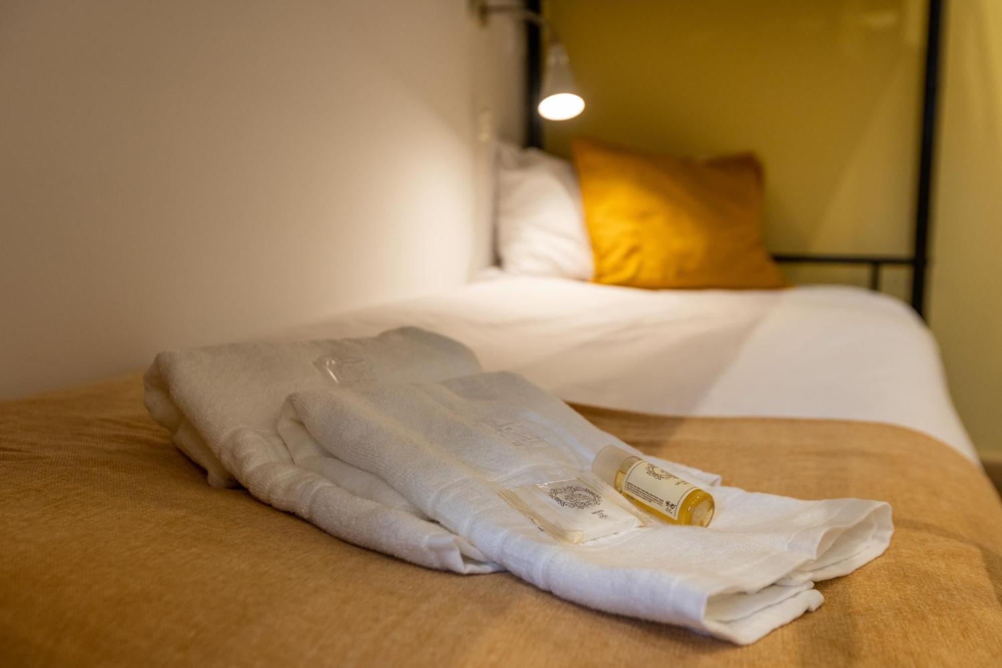 731 Costa Cabral Metro Residence Porto Rom bilde