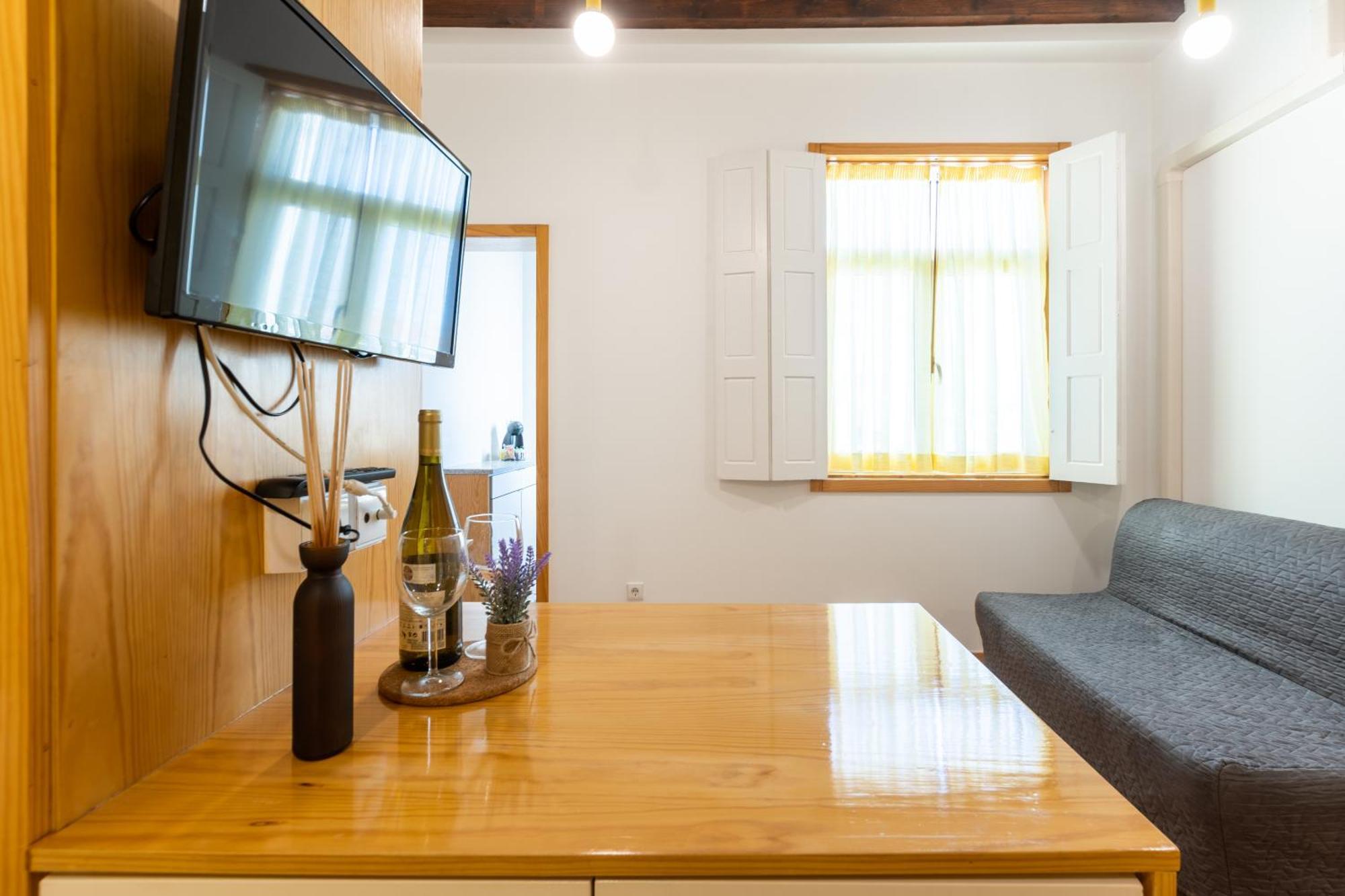 731 Costa Cabral Metro Residence Porto Rom bilde