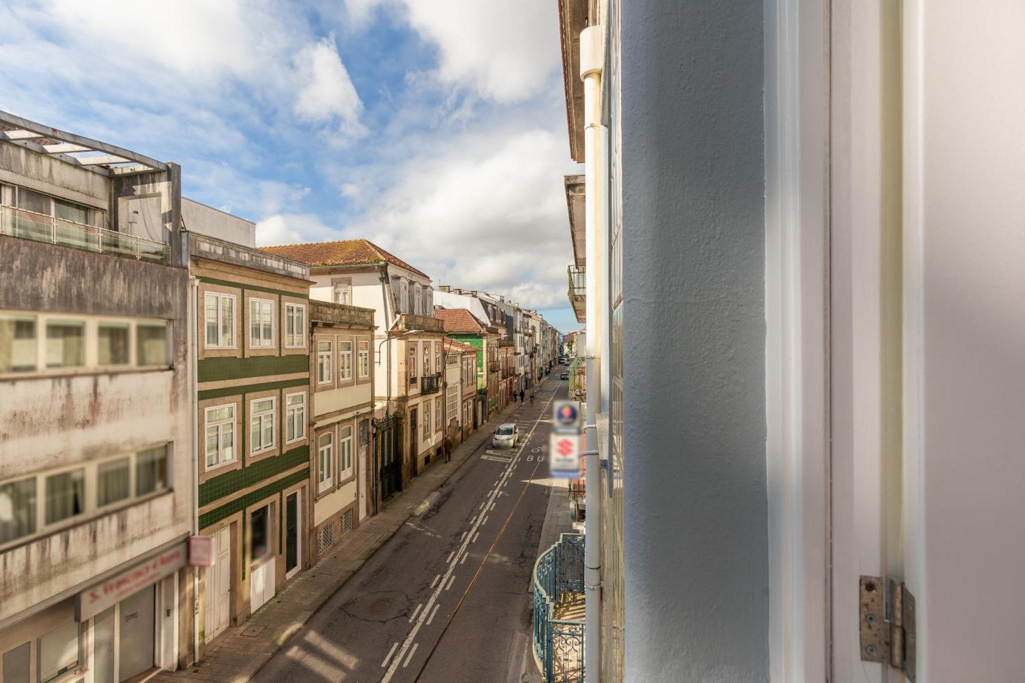 731 Costa Cabral Metro Residence Porto Rom bilde
