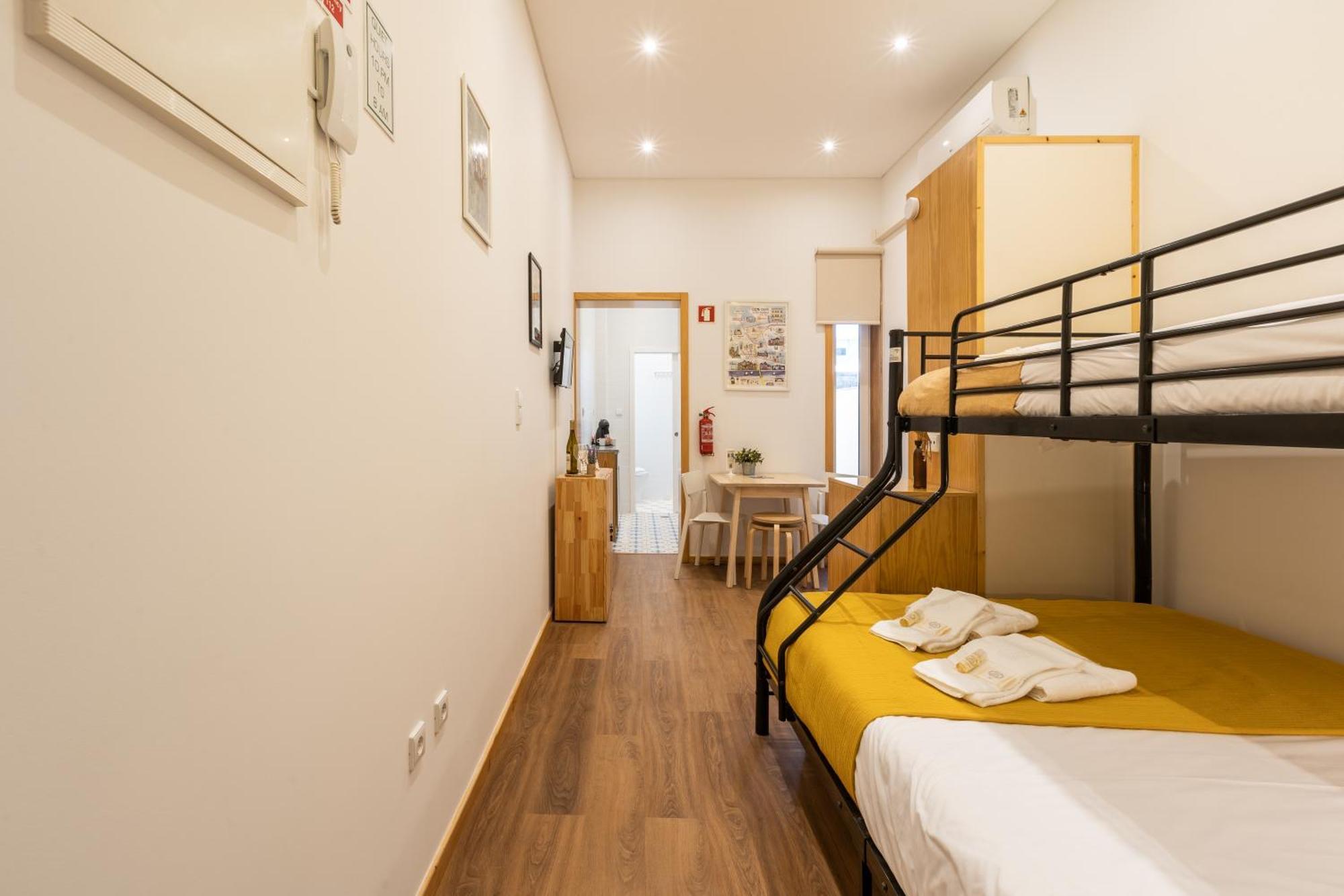 731 Costa Cabral Metro Residence Porto Rom bilde