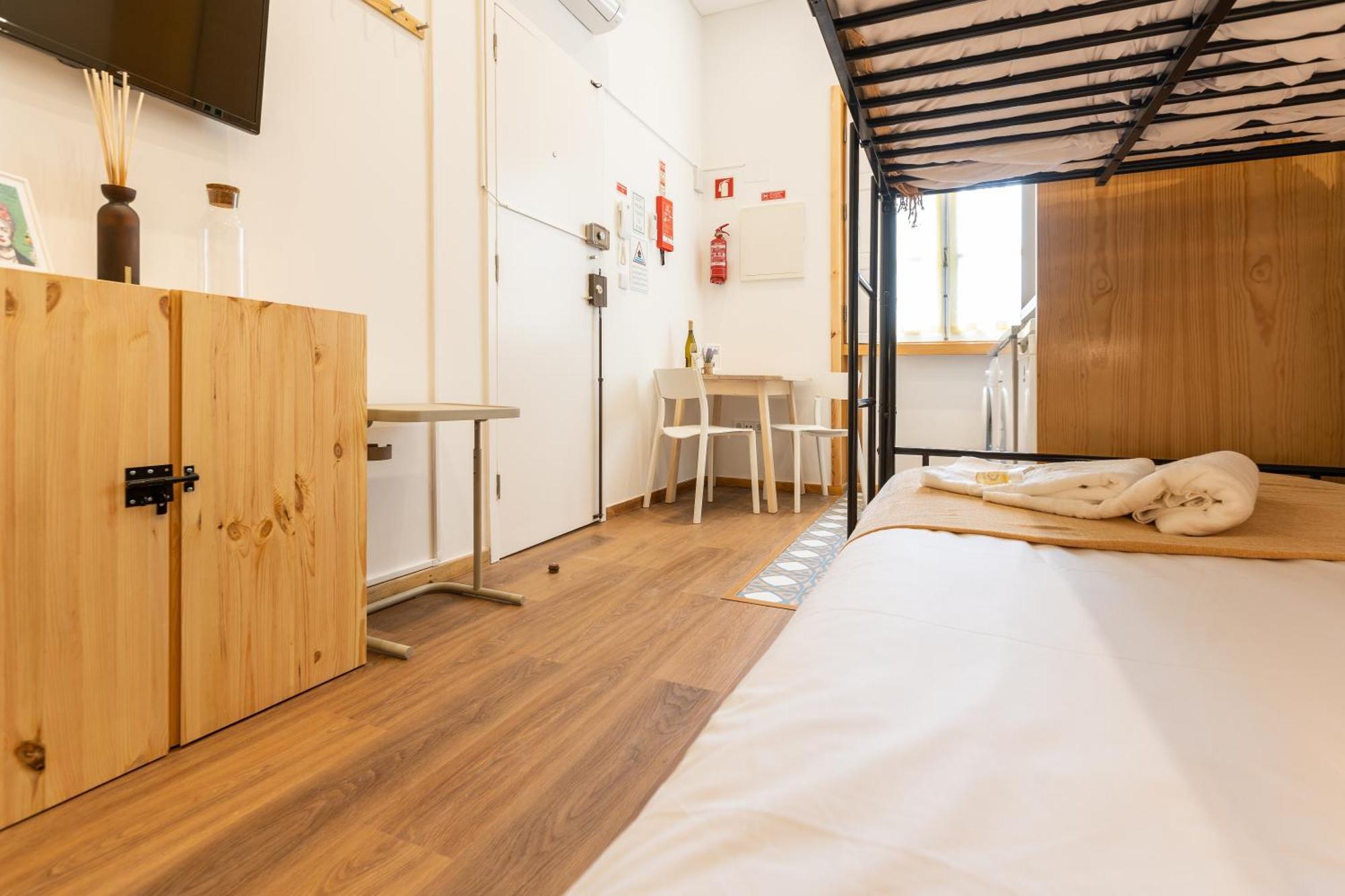 731 Costa Cabral Metro Residence Porto Rom bilde