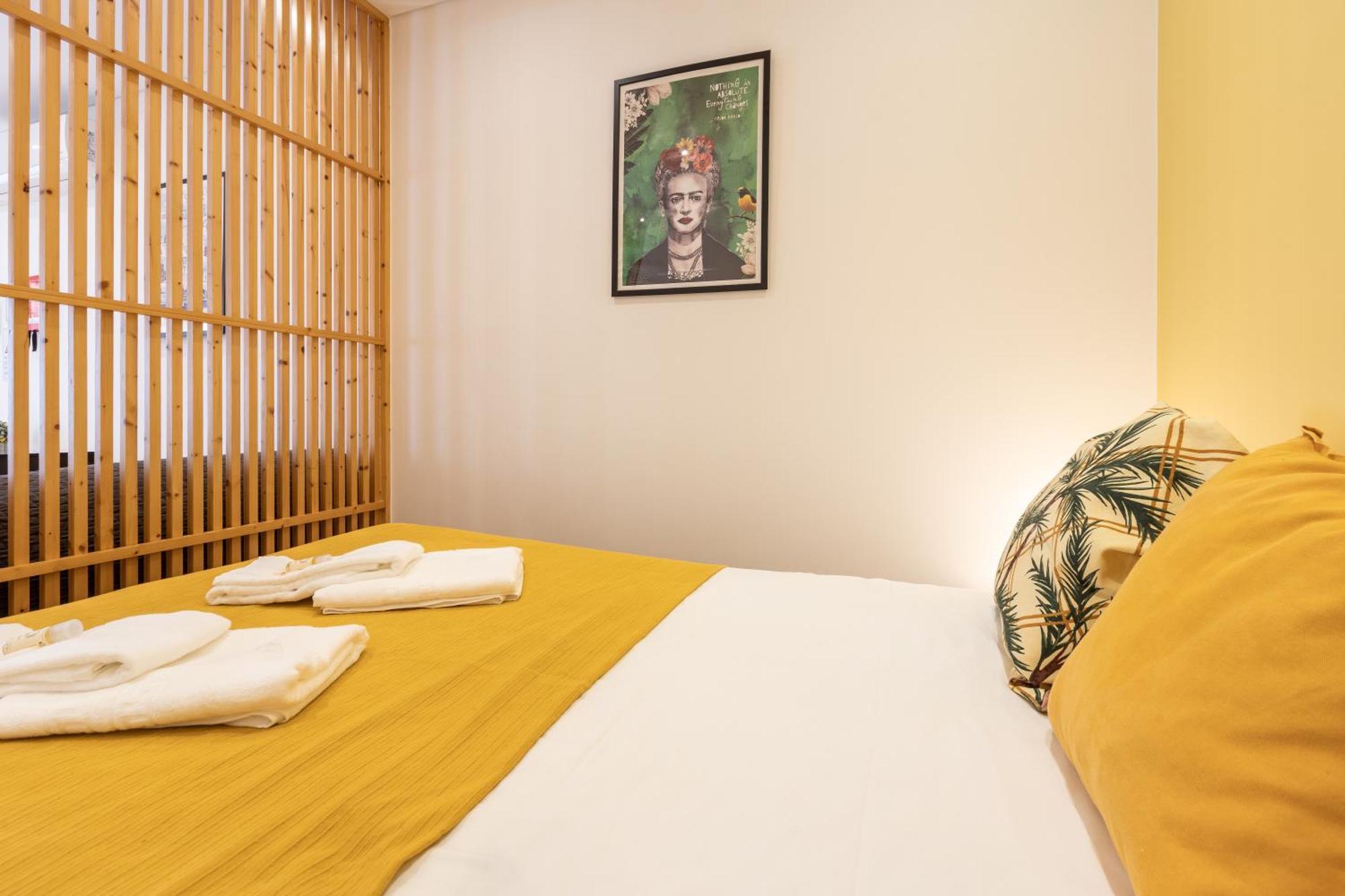 731 Costa Cabral Metro Residence Porto Rom bilde